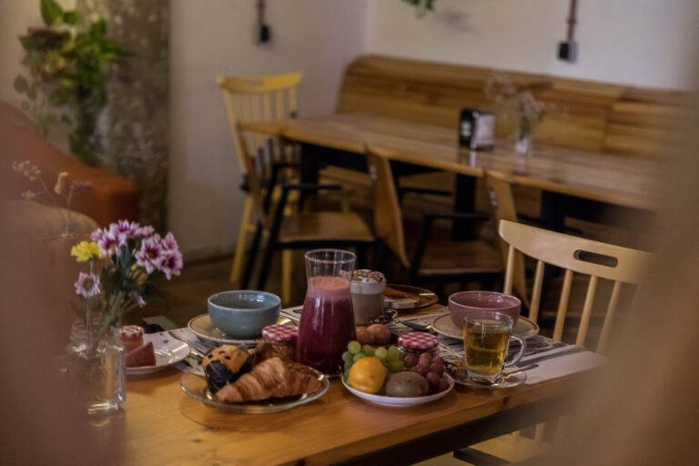 Desayunos en Rooms Vita & Bar