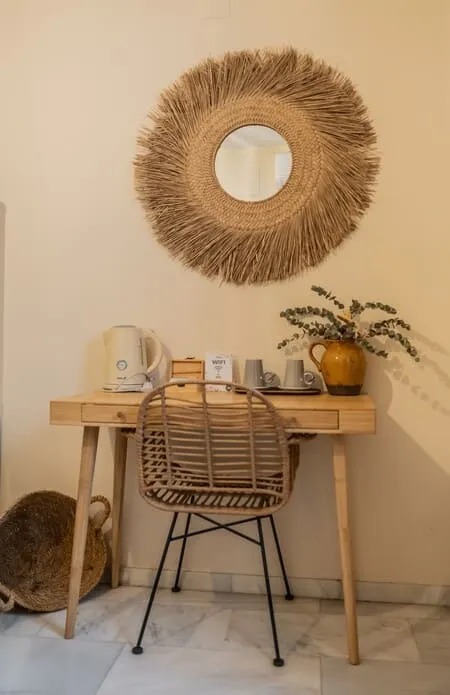 Room-3-flores-escritorio